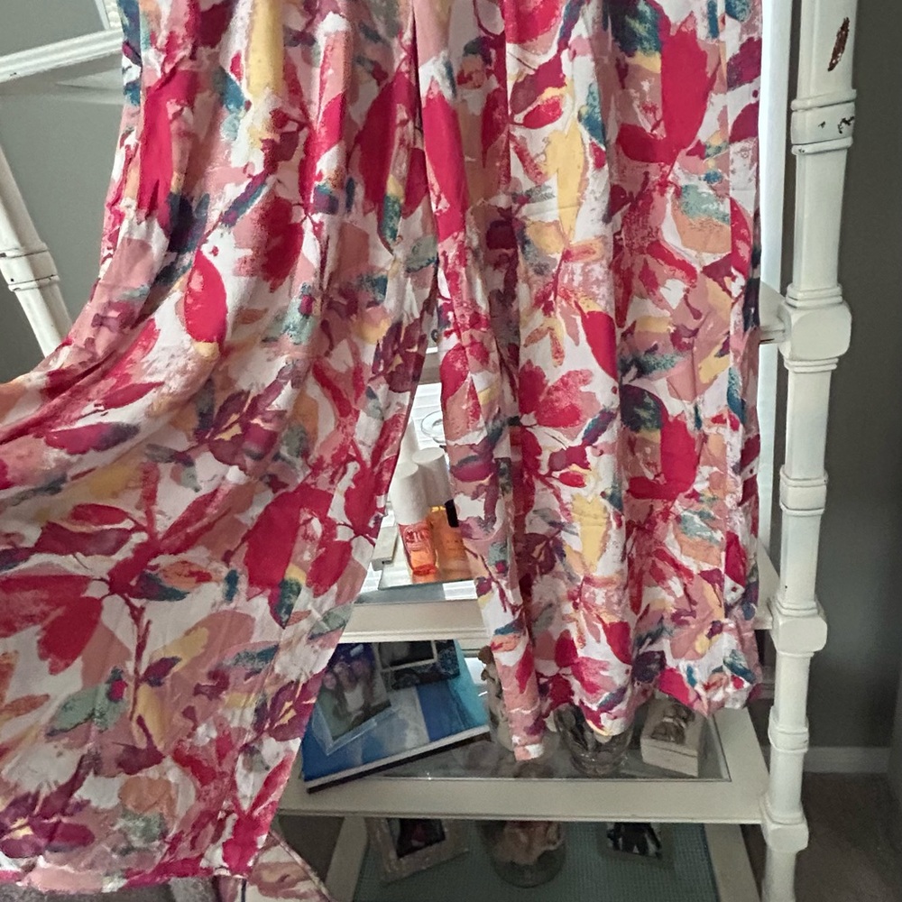 Women’s Floral Palazzo Pants - Picture 2 of 8